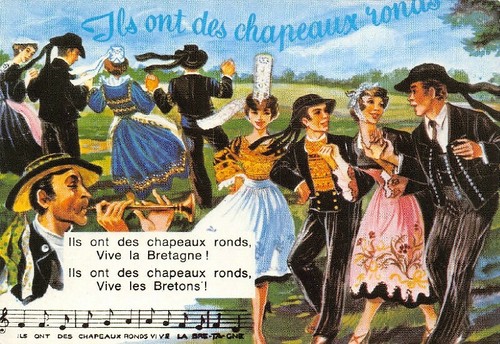 Ils ont des chapeaux ronds - ils,