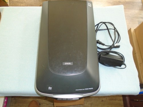Epson perfection v500 j251a - perfection,
