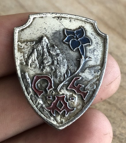 Ancienne broche caf club - ancienne,