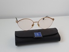 Yves saint laurent - saint,