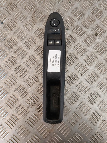 Bouton commande lève vitre