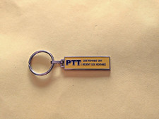 RARE PORTE CLÉ PTT LES HOMMES QUI RELIENT LES HOMMES POSTE TÉLÉGRAPHE TÉLÉPHONE