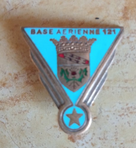 Insigne base aérienne - insigne, 121