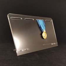 Présentoir plexi pour 4