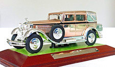 ISOTTA  FRASCHINI  TIPO  8  -