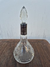 ANCIENNE PETITE CARAFE EN CRISTAL Et  Métal Argenté 