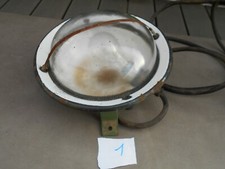 N1. Ancienne applique hublot