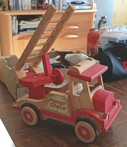 Camion pompier ancien en - camion,