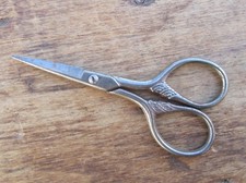 ANCIENNE PAIRE DE CISEAUX