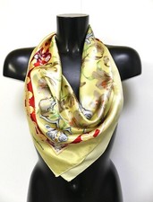 Foulard PIERRE BALMAIN, jaune