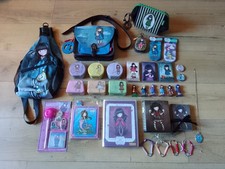 Santoro Gorjuss London - Gros lot d'objets (sacs, accessoires, cartes Panini...)