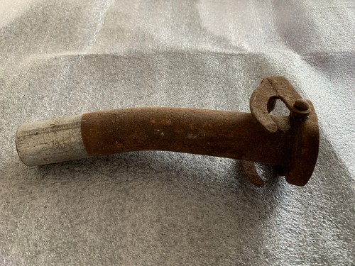 Ancien bec verseur - , pour