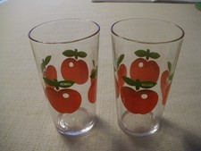 2 verres HENKEL à décor de
