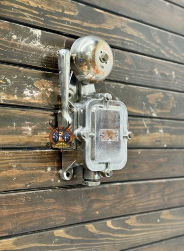 Cloche porte navire - de,