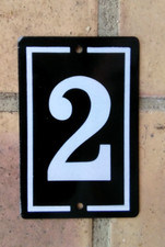PLAQUE EMAILLEE NUMERO DE RUE