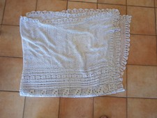 Ancien Rideau ou Dessus de Table ou Dessus de Lit en Coton Blanc au Crochet 