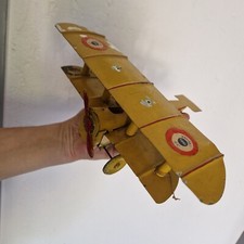 jouet 1920 J.D. PARIS (JEAN DE BERTRAND PARIS) avion biplan tôle