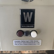 Lampe D’atelier Vintage Industriel Waldmann Métal Et Plastique Dans Son Jus