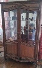 meuble vitrine ancienne en chêne, ouverture 2 portes avec une partie rangement