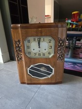 Horloge murale ancienne en