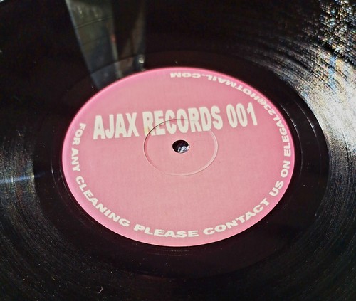 Ajax 001 housewife - 001,