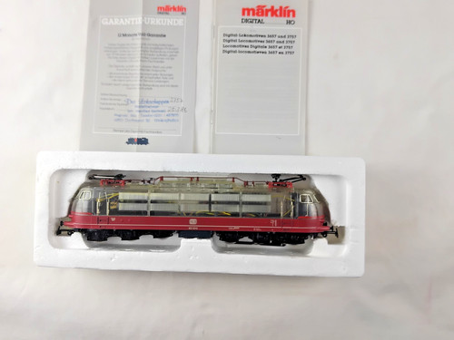 Märklin 3757 locomotive - ho,