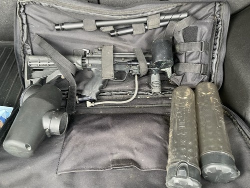 Tippmann A-5 Paintball Gun w/
