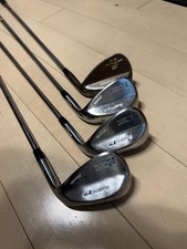 Jeu de 4 cales Mizuno (50, 52