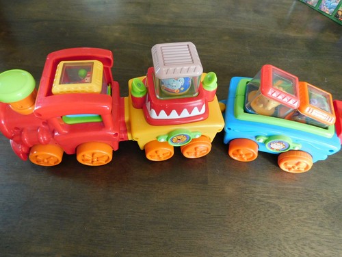 Fisher price peek blocks - peek, a