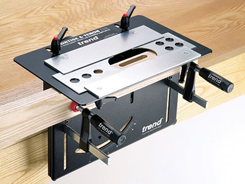 Gabarit mortaise tenon - À, et