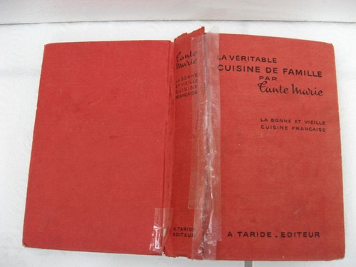 Livre ancien véritable - livre, la