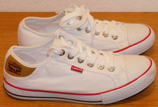 BASQUET EUR 40 levi strauss