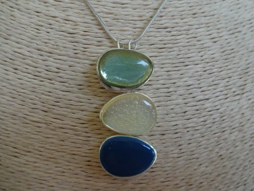 Collier galet de - collier, "galet"
