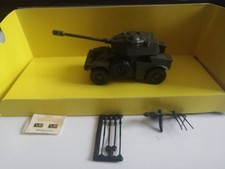 Solido militaire Panhard AML