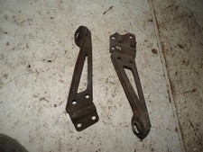 pattes de fixation phare