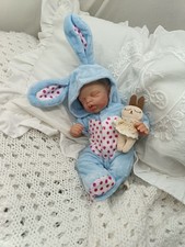 Adorable Mini Bébé Reborn
