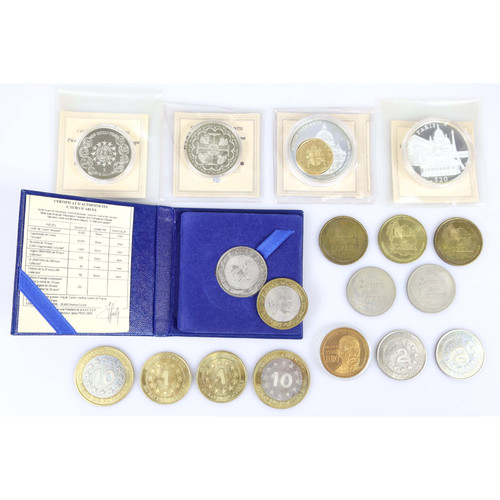 Lot pieces medailles - /,