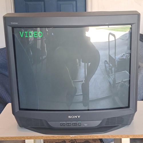 Vintage sony trinitron - trinitron, crt
