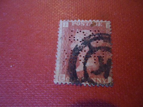 Timbre postage one red penny - one,