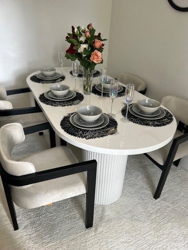 Table manger ovole - a, blanche