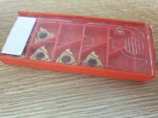 Plaquettes de filetage