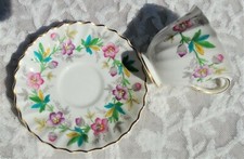 Vintage ROYAL DOULTON England