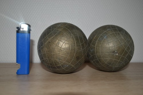 Ancienne paire boules - de,