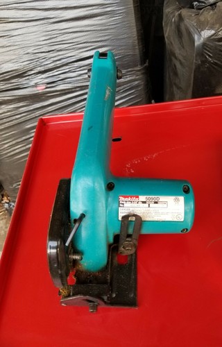 Makita 5090d - 9.6v, (3-3/8")