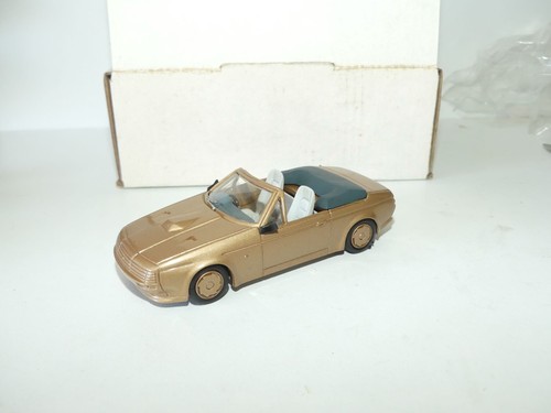 Aston martin zagato cabriolet - aston,
