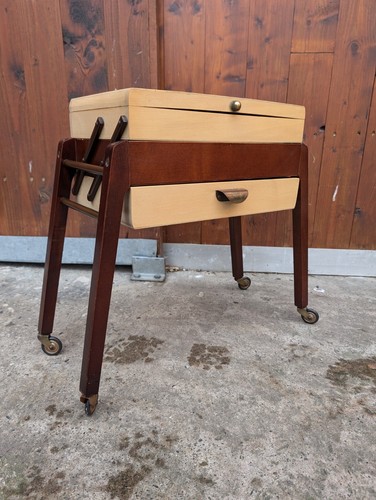 Table couture vintage - de,