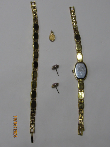 Montre quartz en acier - montre, a