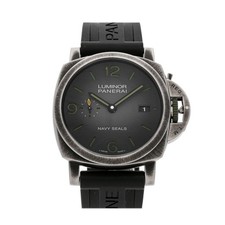 Panerai Luminor Marina Joints
