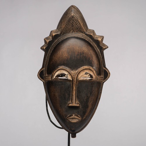 1014 masque baoule avec socle - masque,