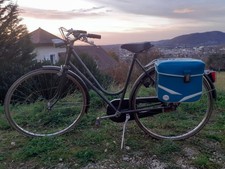vélo vintage Gitane, boite de